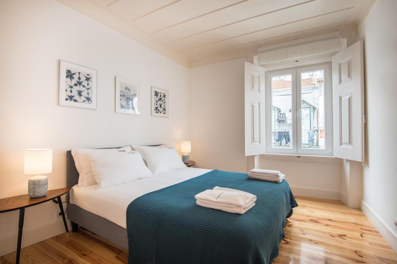 Flh Anjos Charming Apartment Lisbon Bagian luar foto