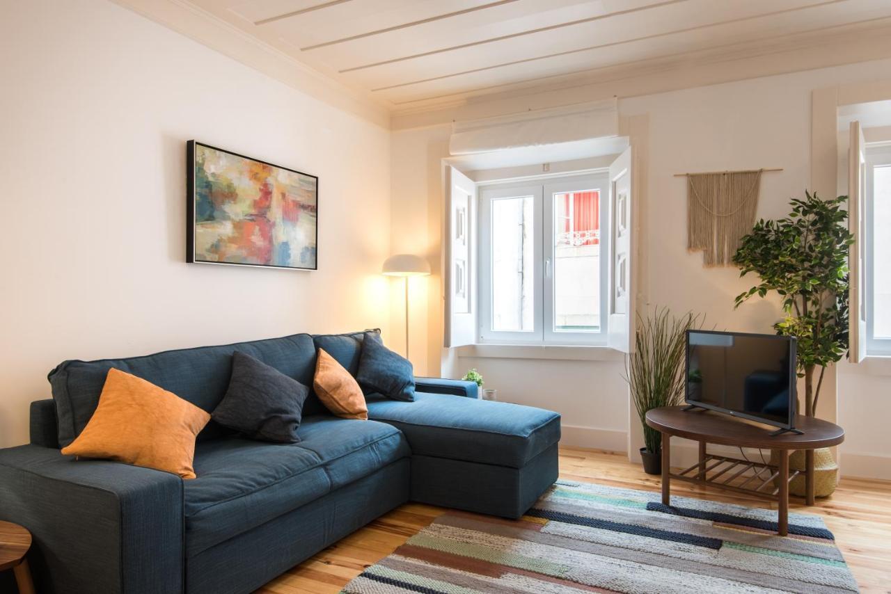 Flh Anjos Charming Apartment Lisbon Bagian luar foto