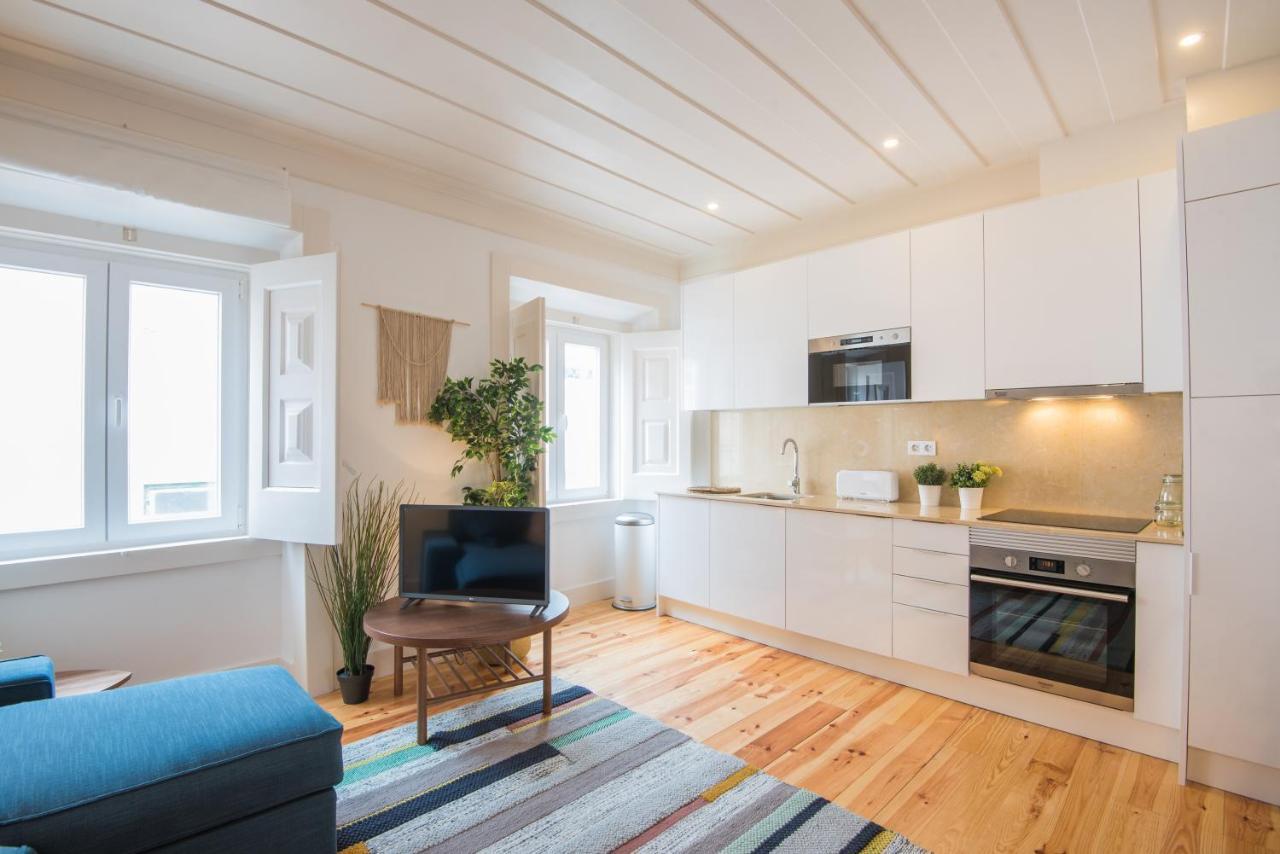 Flh Anjos Charming Apartment Lisbon Bagian luar foto